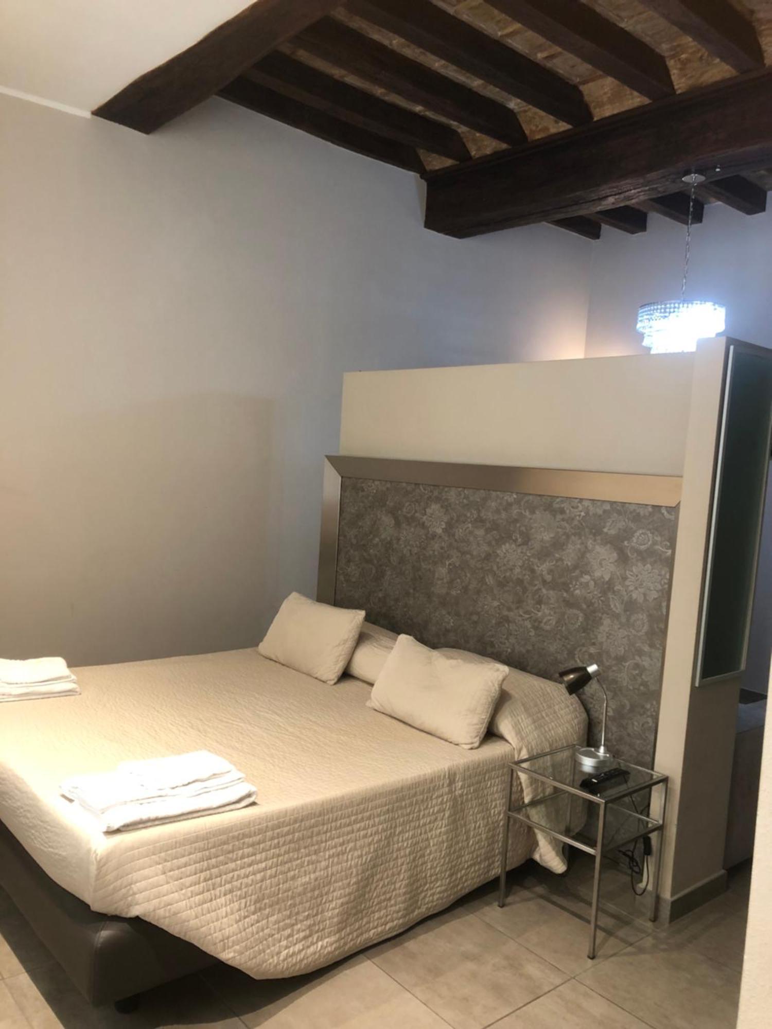 Residenza Solferino Aparthotel Cremona Bagian luar foto